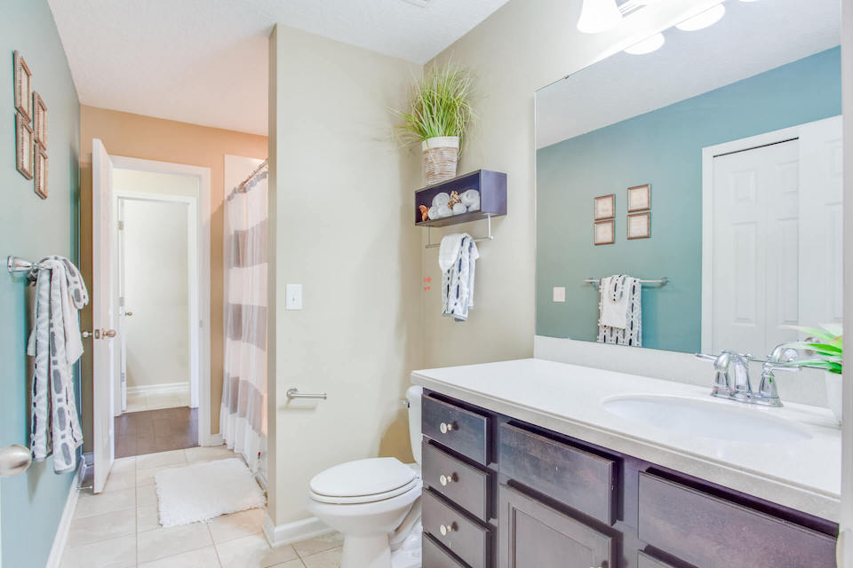 35 Bathroom Essentials Every Home Needs